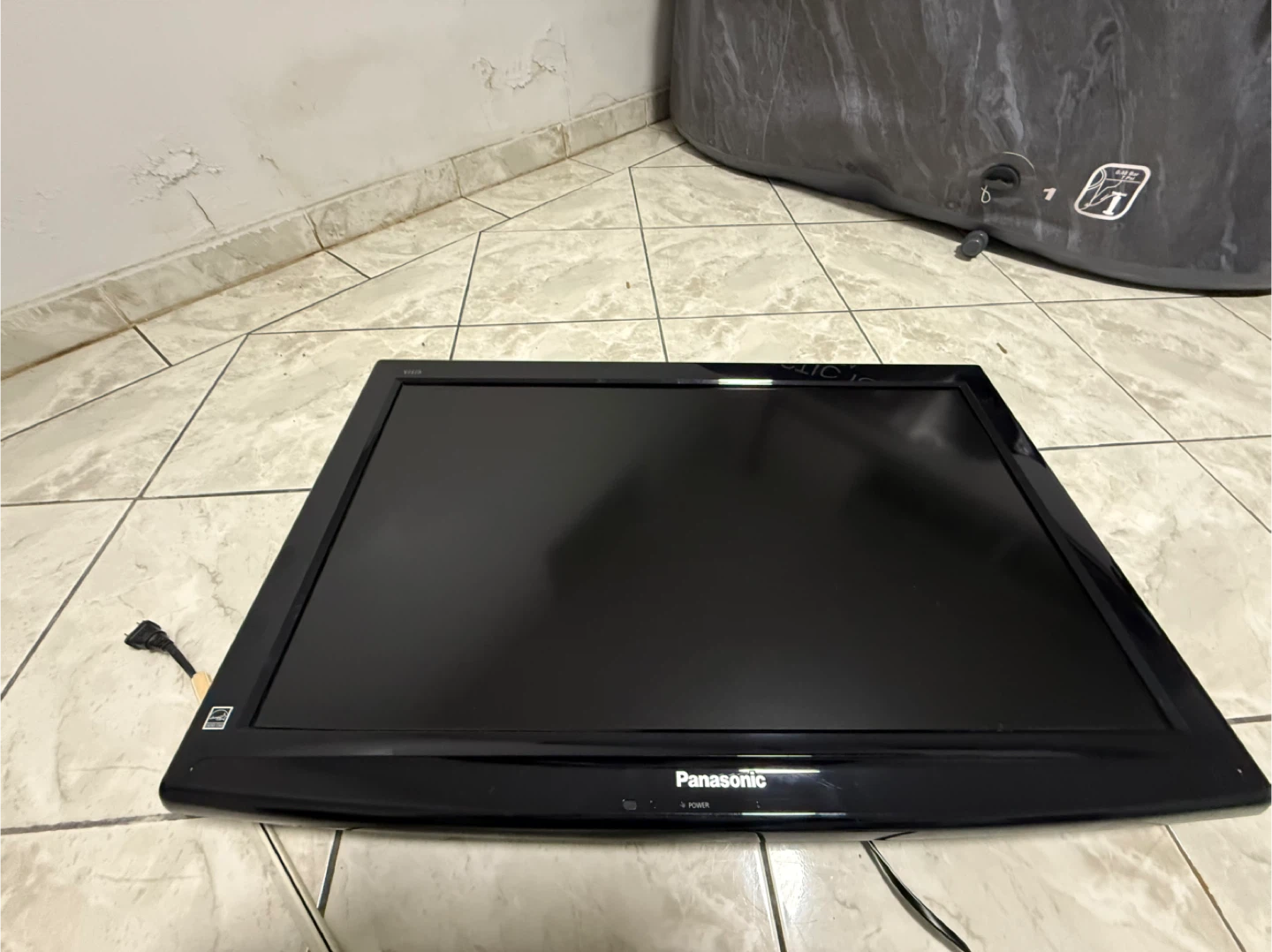 Panasonic Viera TV - photo 2