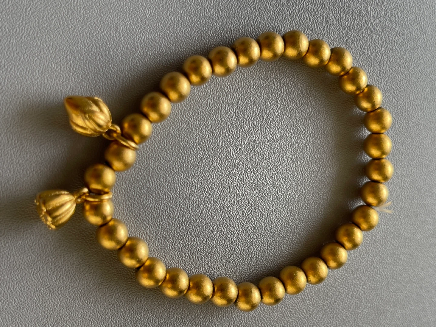Gold Colour Beaded Bracelet with Lotus Charms - photo 5
