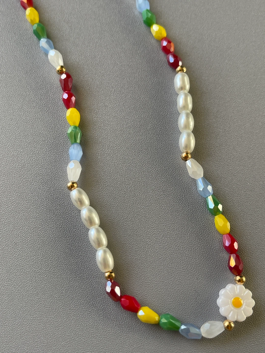 Colorful Beaded Necklace with Pearl and Daisy Accent - photo 3