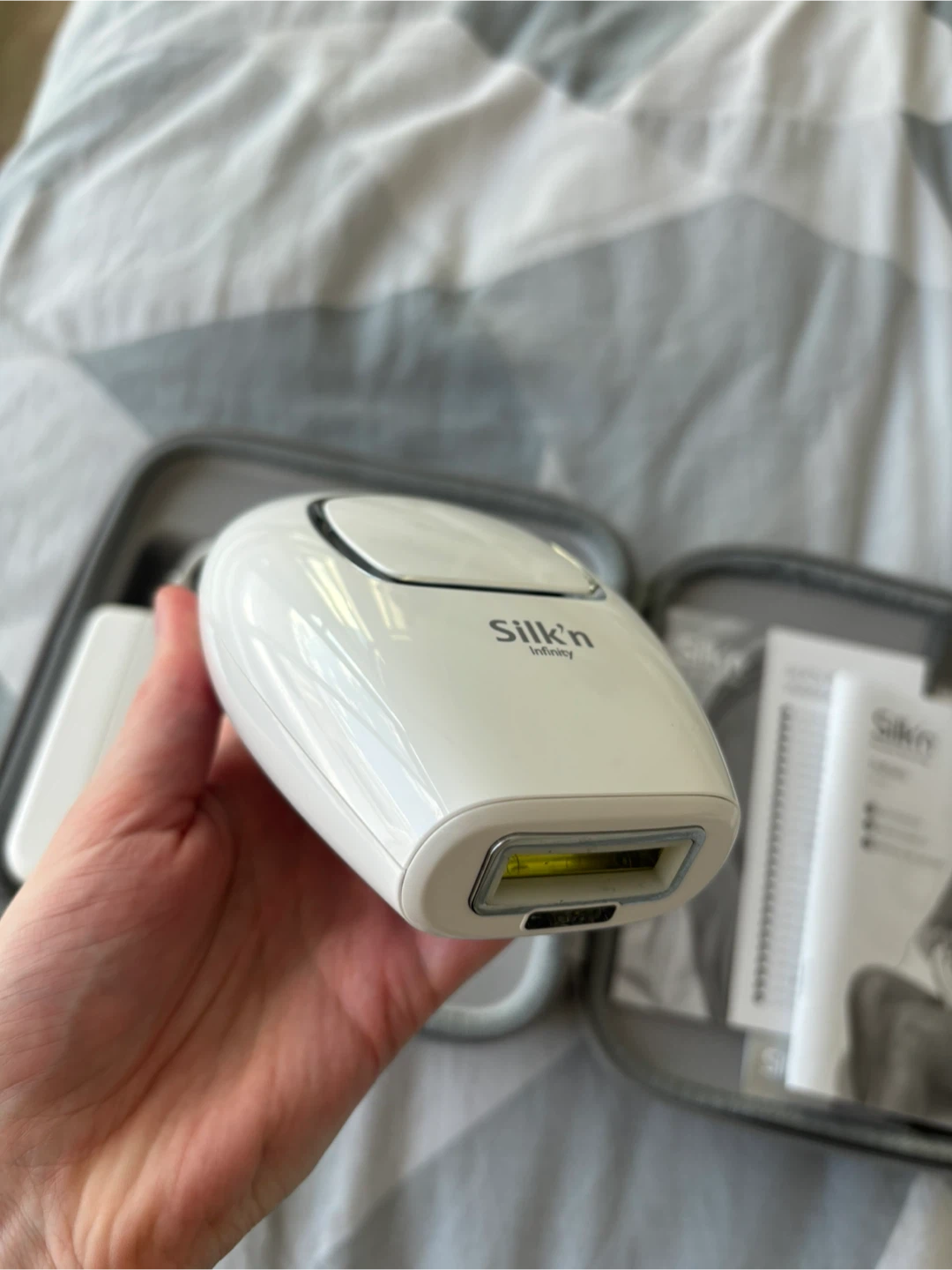 Silk'n Infinity Hair Removal Device - photo 4