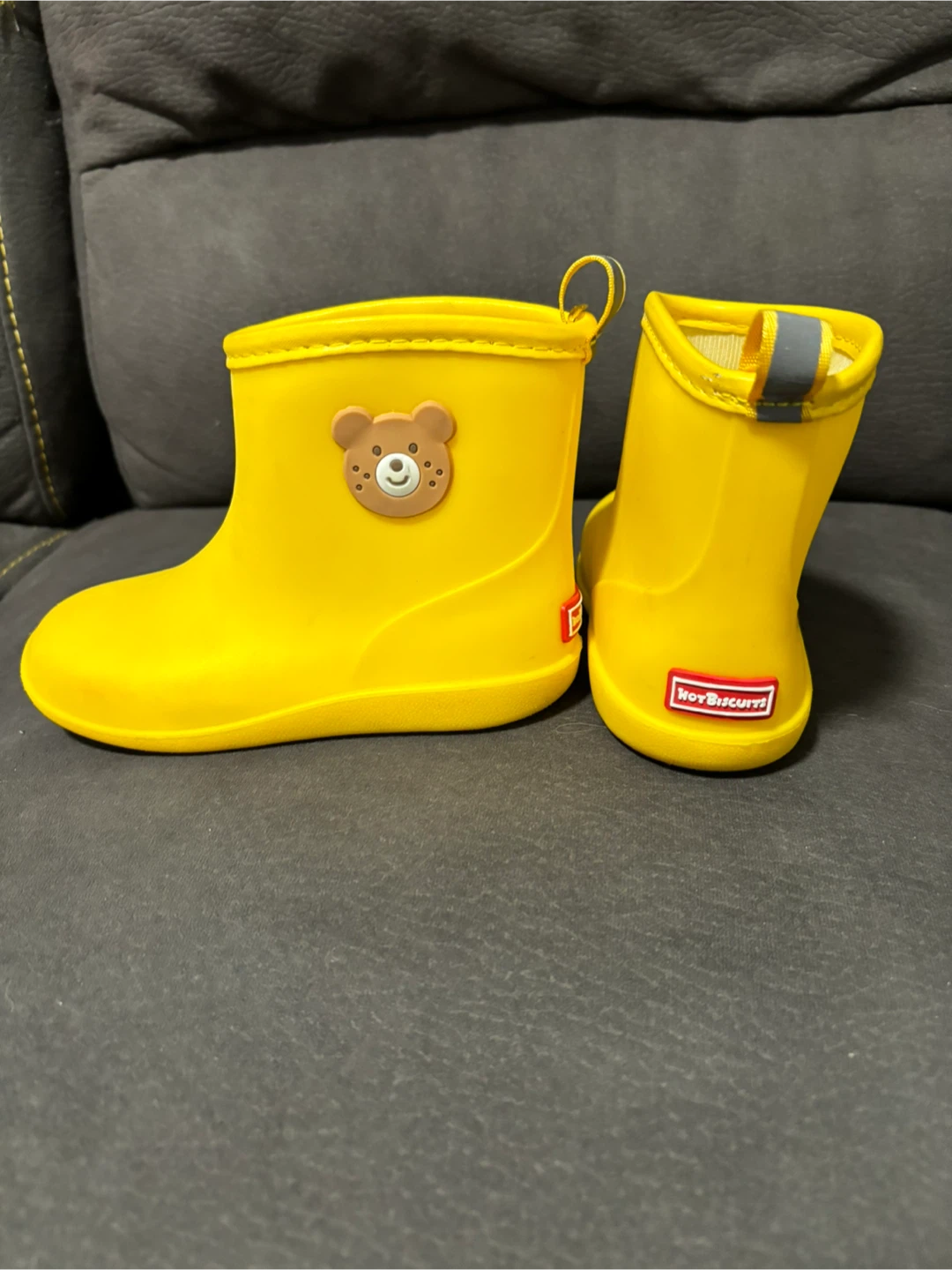 Hot Biscuits Yellow Rain Boots - Size 18.0 - photo 4