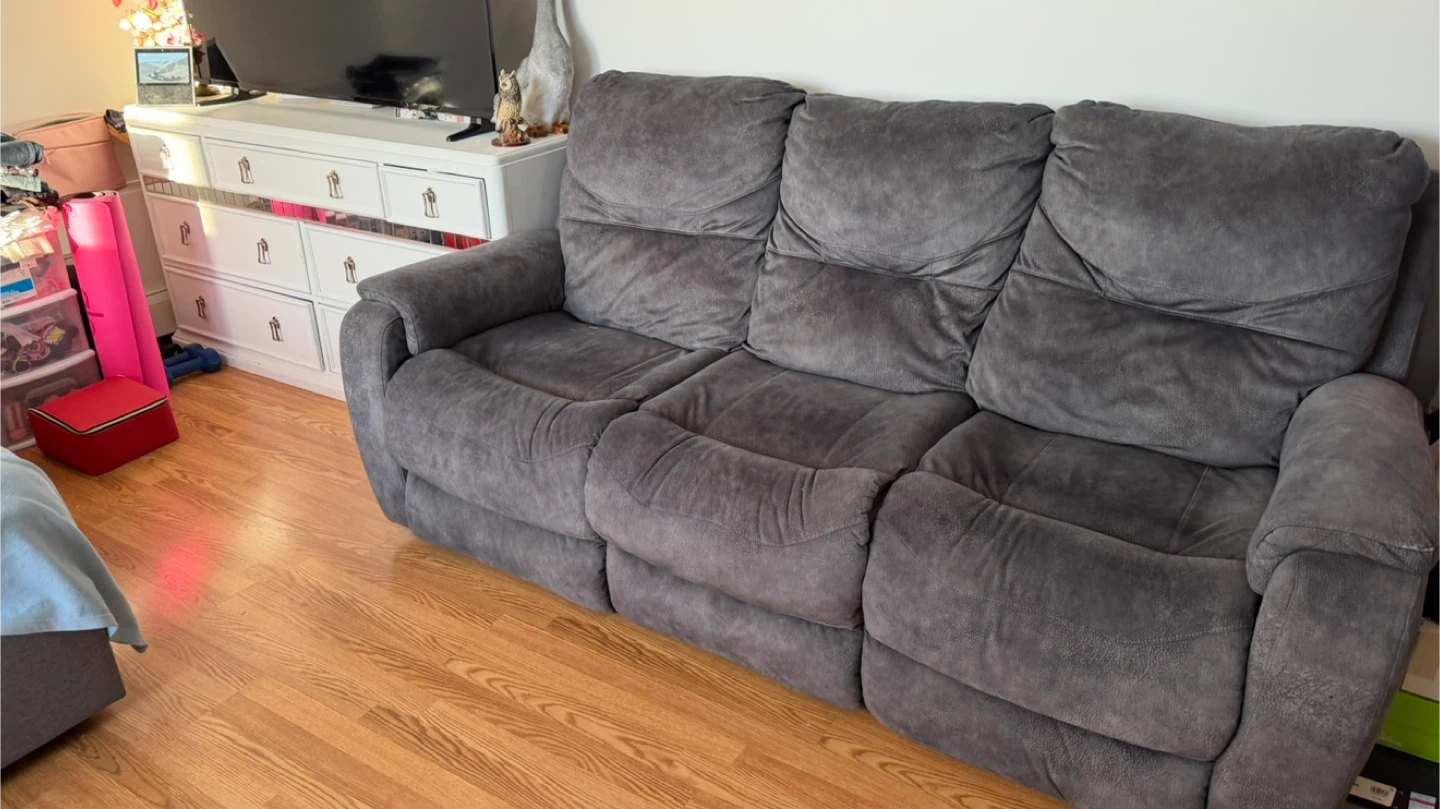 La-Z-Boy Trouper Charcoal Power Reclining Sofa - photo 3