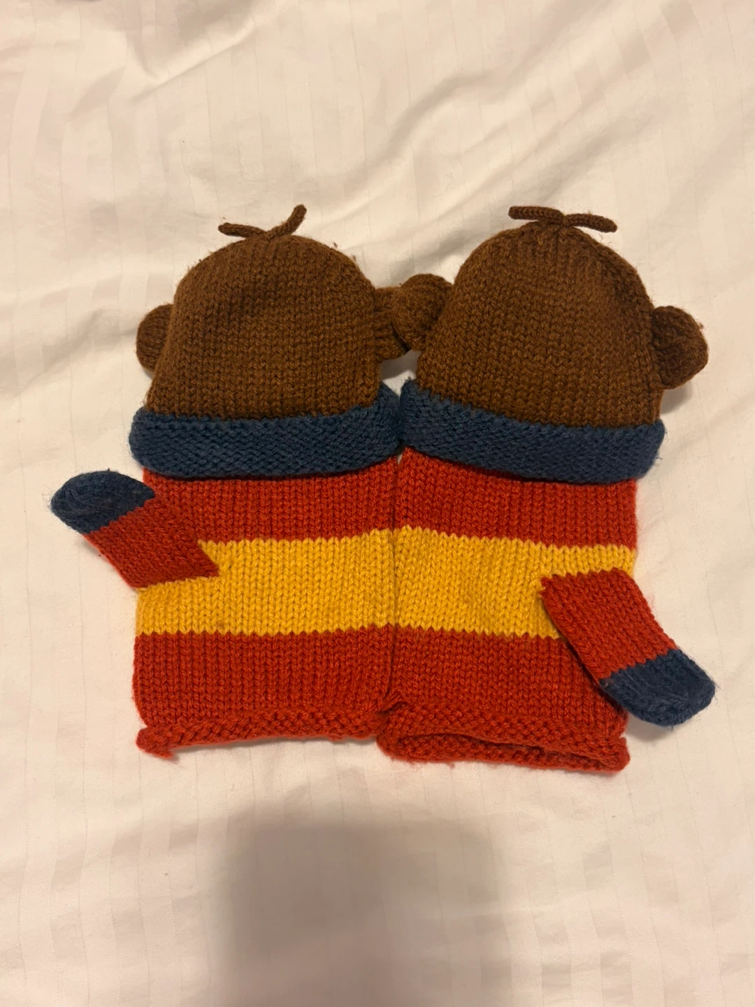Knitted Monkey Mittens - photo 2