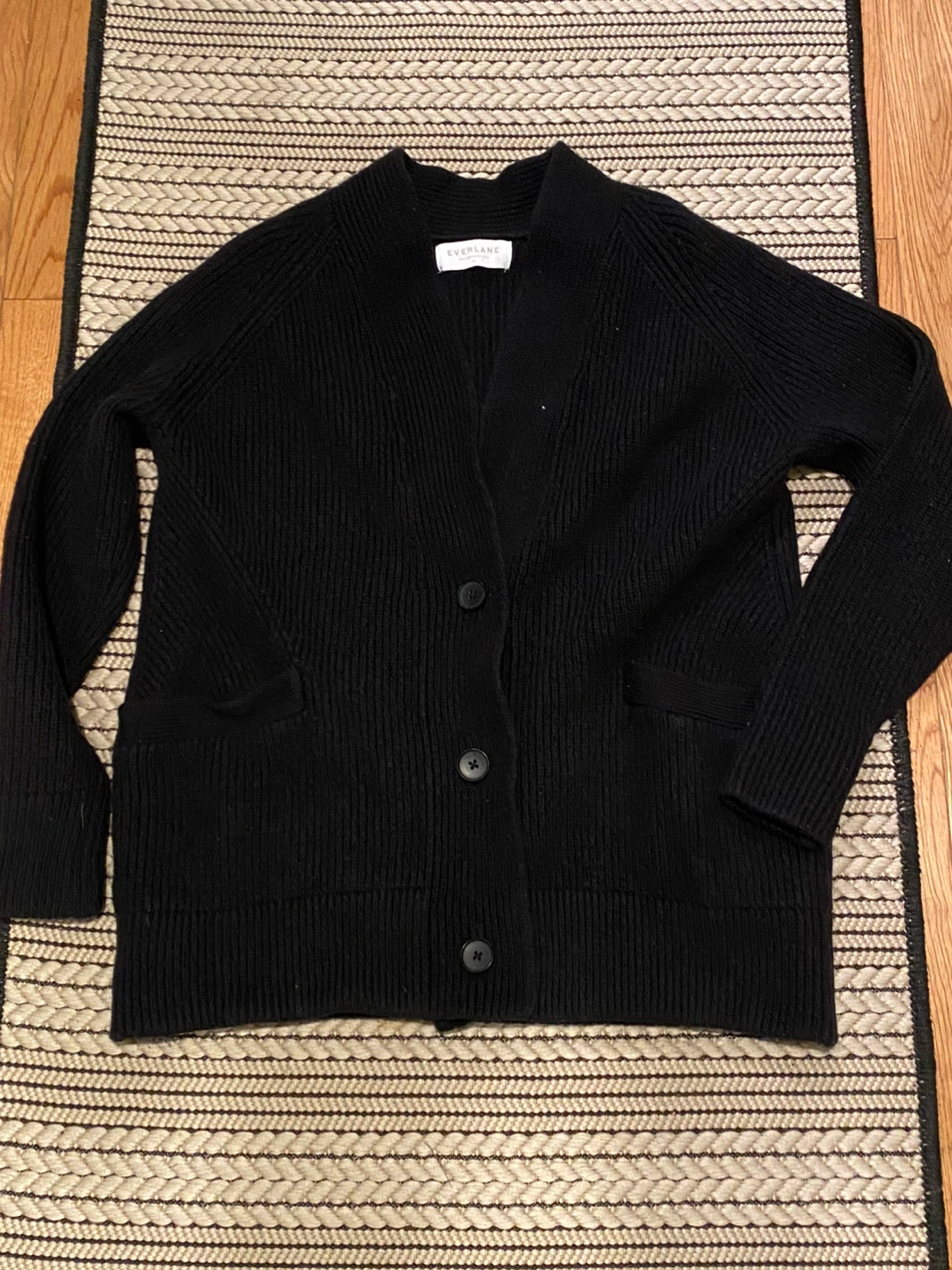 Everlane XS Black Wool Cardigan