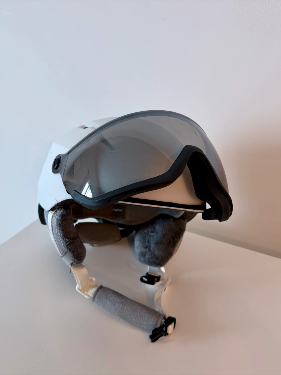Downhill Ski Helmet With Visor M size