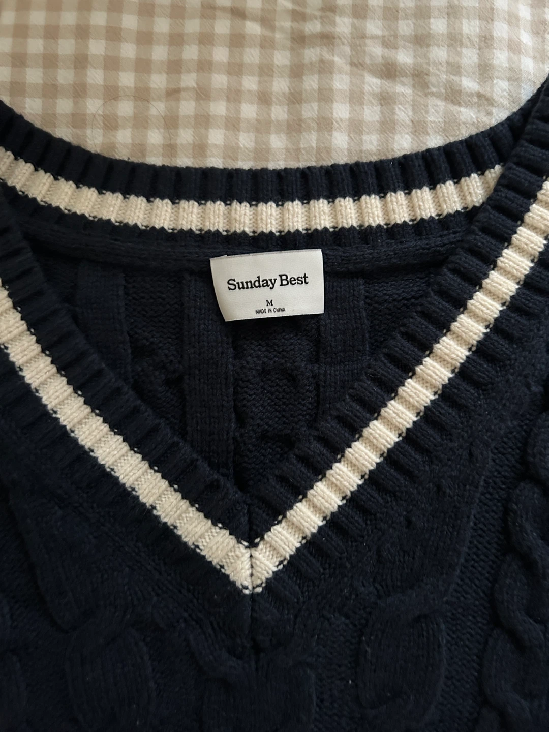 Aritzia Sunday Best Navy Cable Knit Sweater Vest - M - photo 2