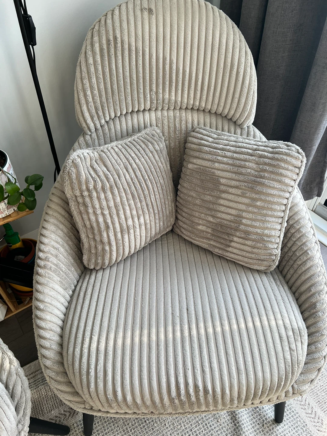 MUST GO BY MONDAY! Pair of Structube HERMAN chairs - photo 2