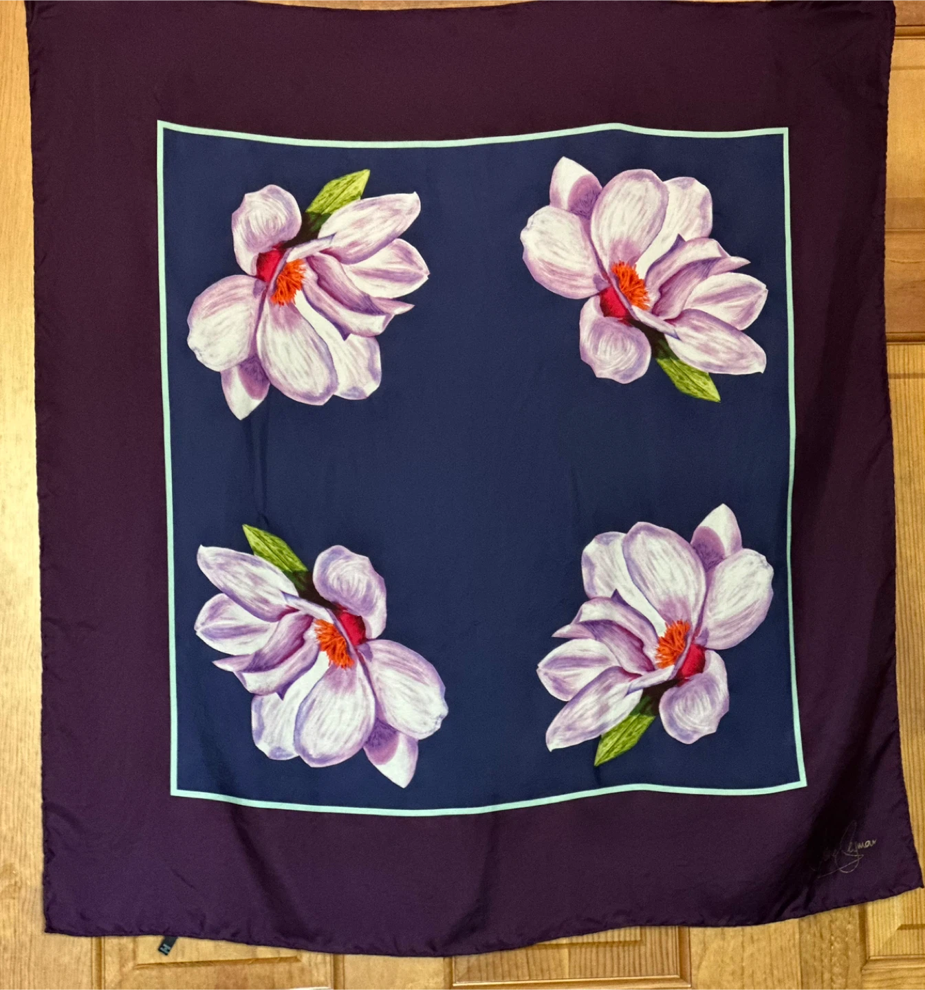 GORGEOUS Jane Seymour Magnolia Silk Scarf