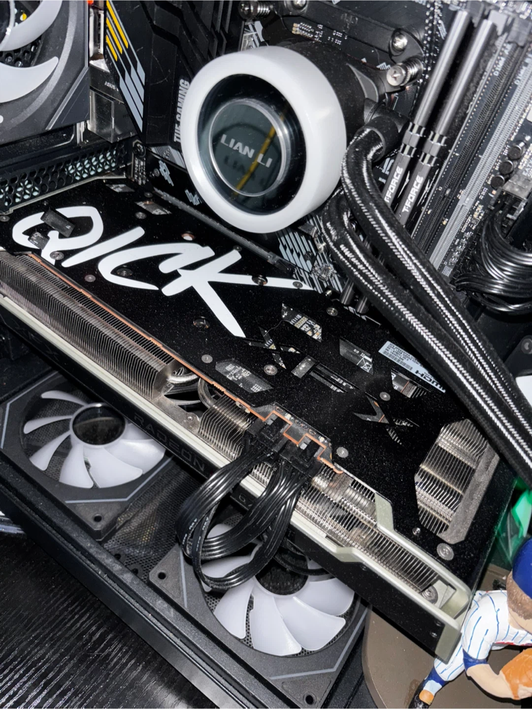XFX Speedster QICK319 Radeon RX 6750 XT - photo 4