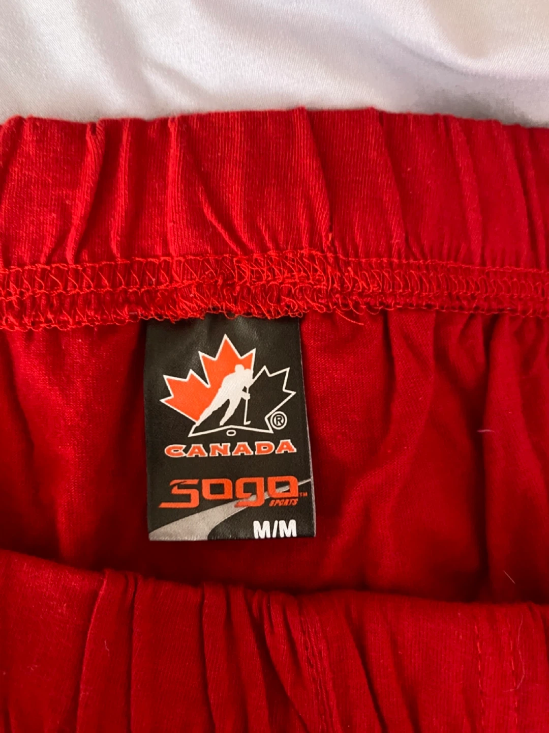 Saga Canada Red Boxer Shorts - Size M/M - photo 3