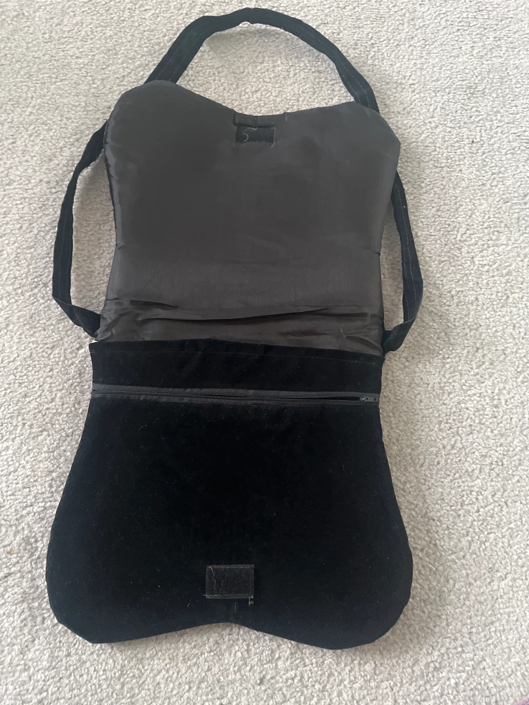Embroidered Velvet Shoulder Bag - photo 3