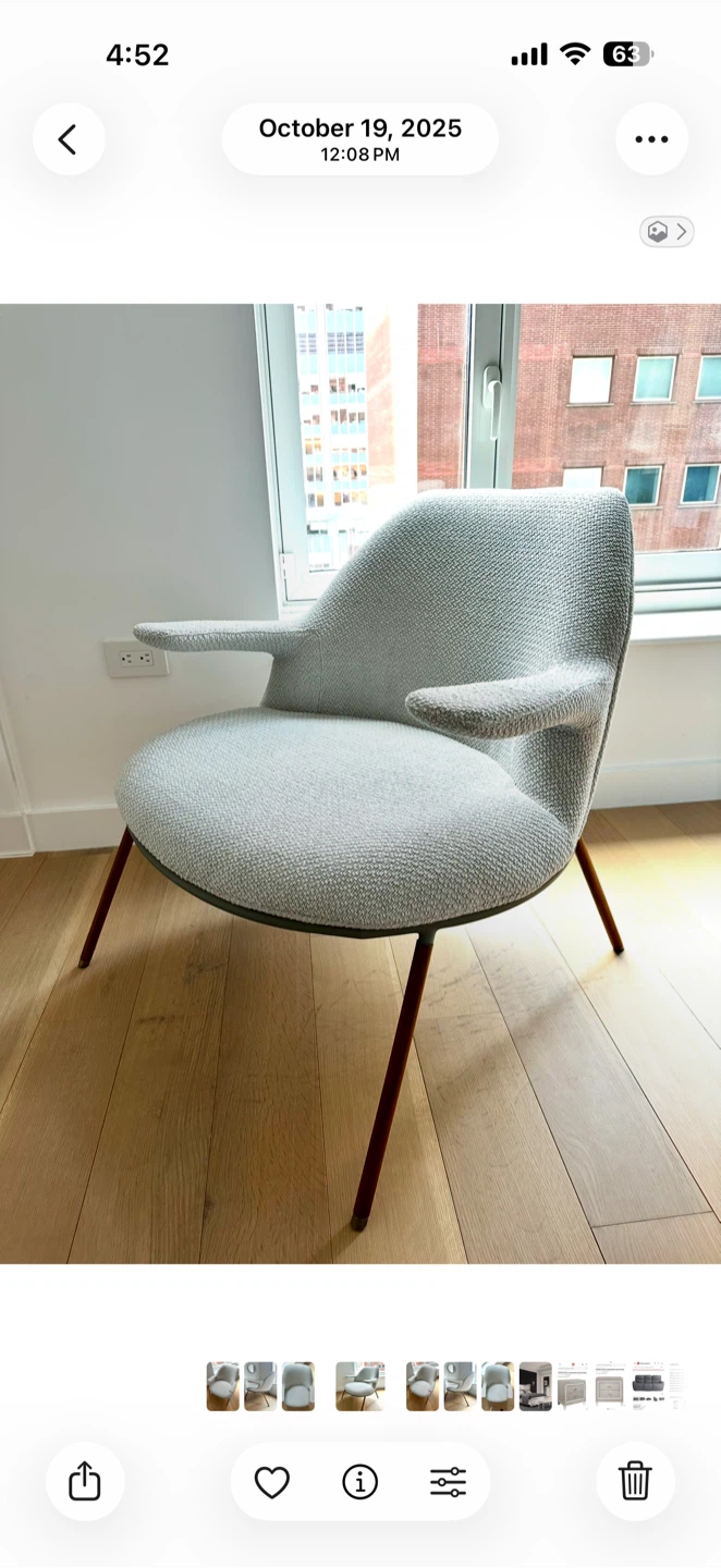 Knoll Saarinen Womb Chair - Light Gray