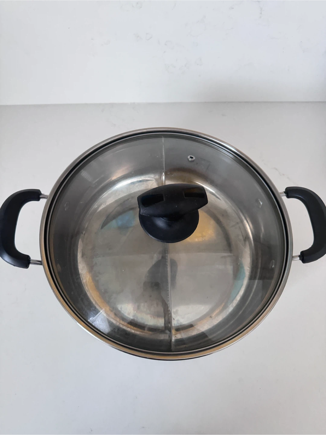 Stainless Steel Divided Hot Pot with Lid