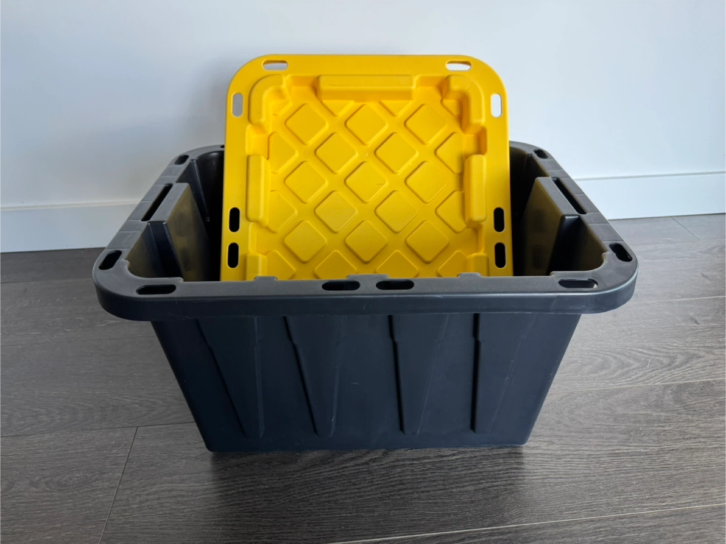 45L Storage Crates x2 (moving sale till Jan 27)