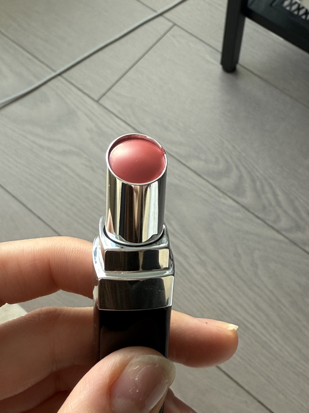Chanel Rouge Coco Bloom 124 Merveille Lipstick - photo 3