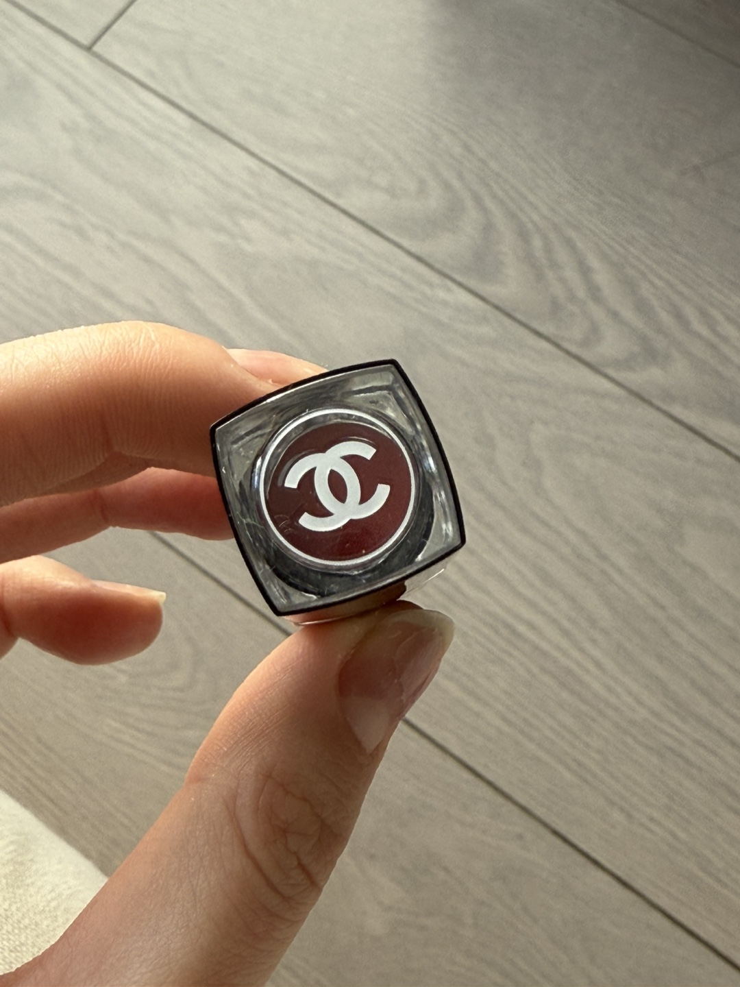 Chanel Rouge Coco Bloom 124 Merveille Lipstick