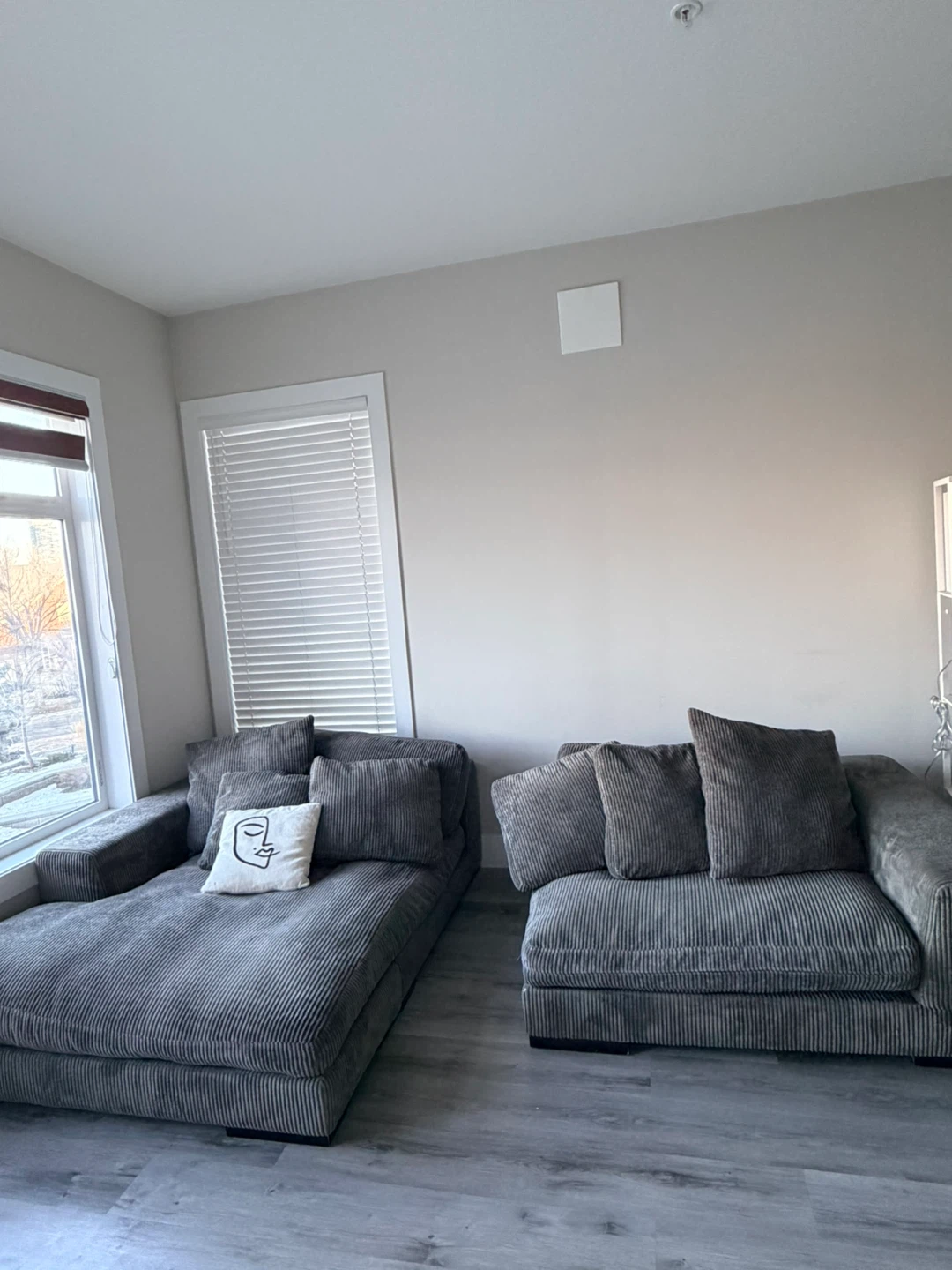 GREY CORDUROY SECTIONAL 2-PIECE - photo 2