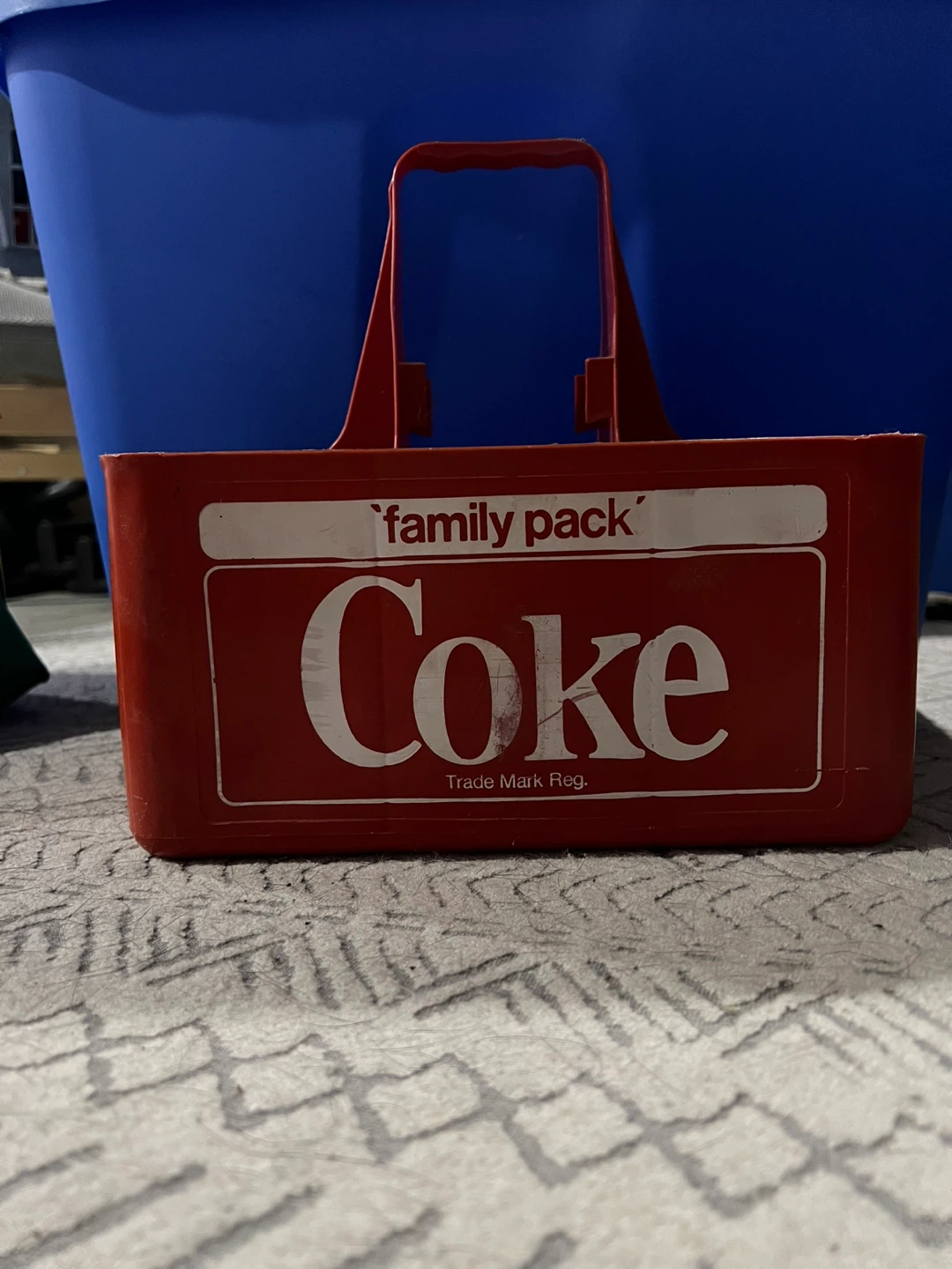 Vintage Coca-Cola Family Pack Carrier - photo 3