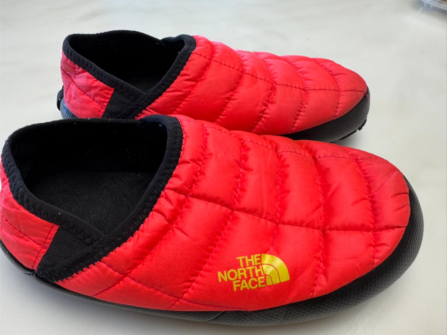North Face Thermoball traction mules - photo 2
