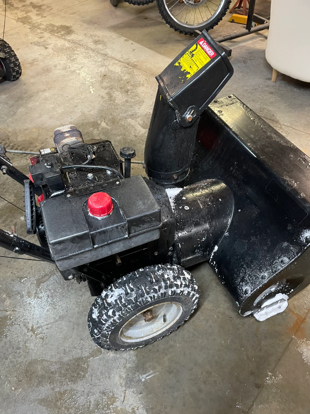 10hp 29” snow blower - photo 4