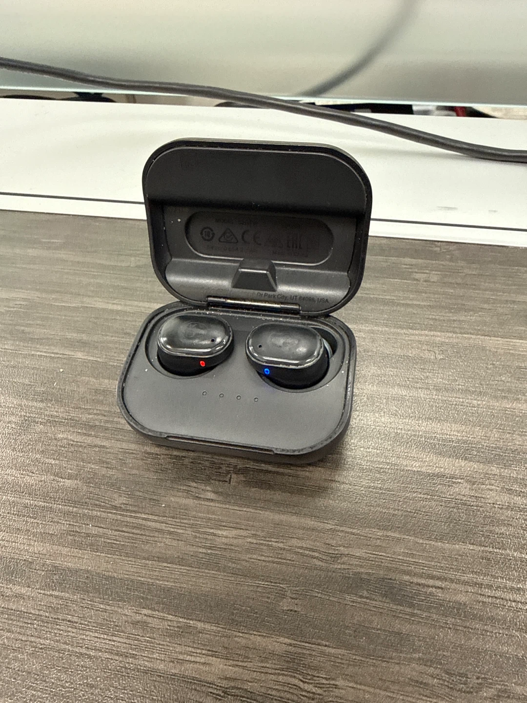 Skullcandy grind True Wireless Earbuds - Black🥕
