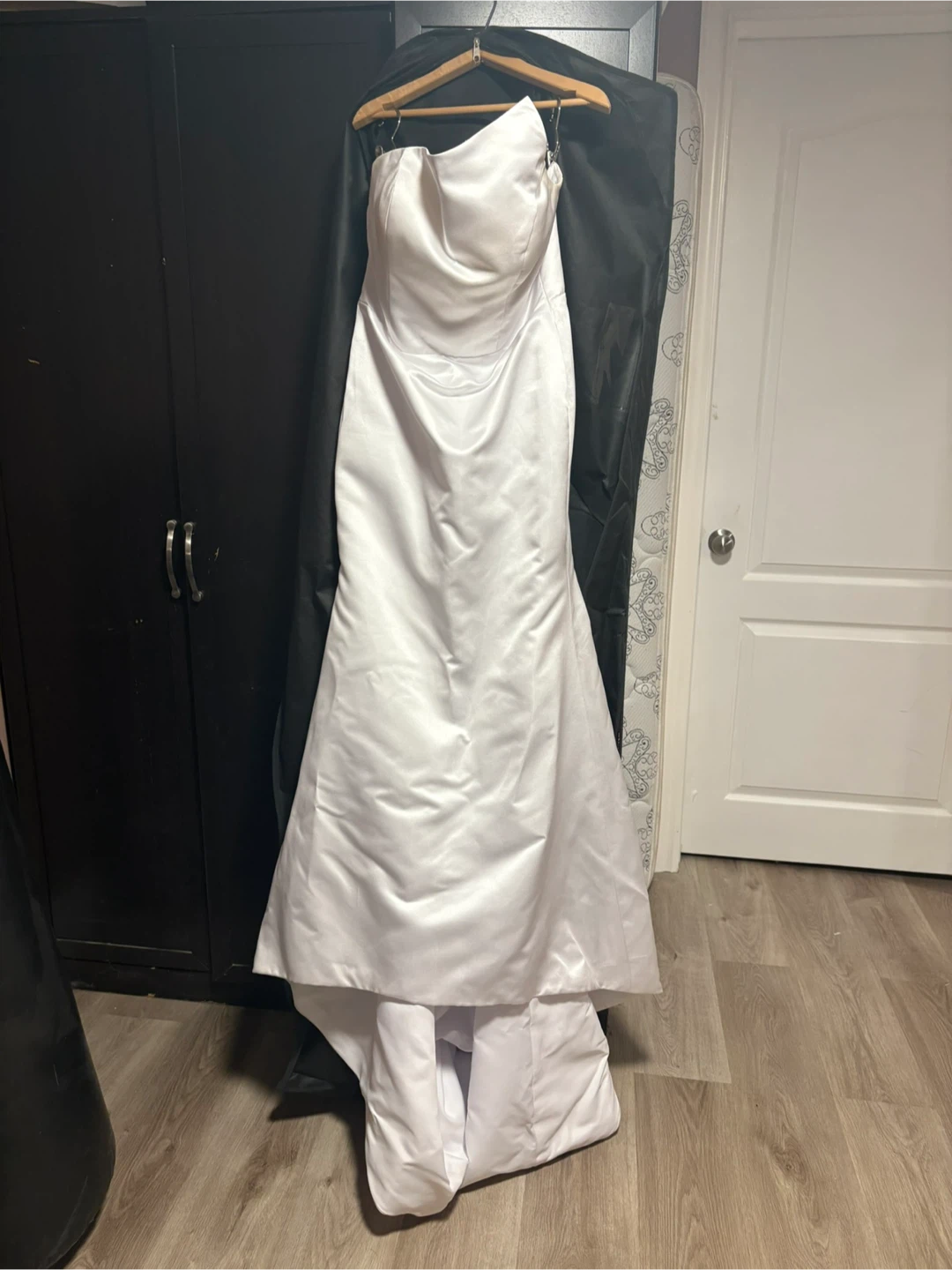 White Wedding Dress - photo 4