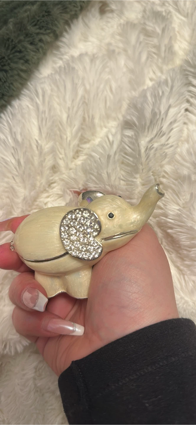 Jewelled Elephant Trinket Box - photo 3