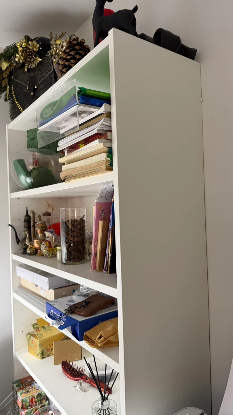 Ikea white bookshelf - photo 3