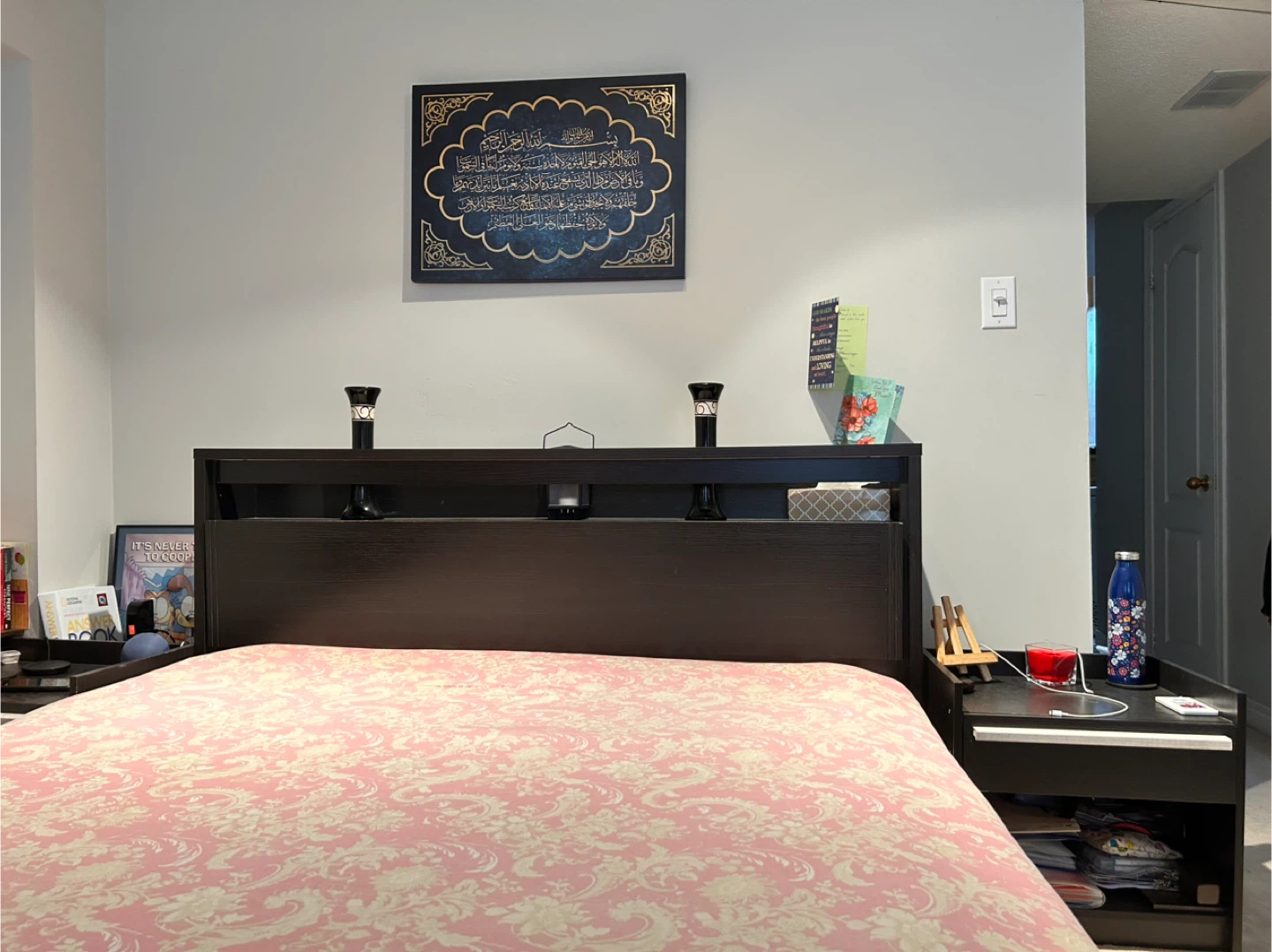 King size Bed /storage /chest of drawers /2 night stands - photo 2