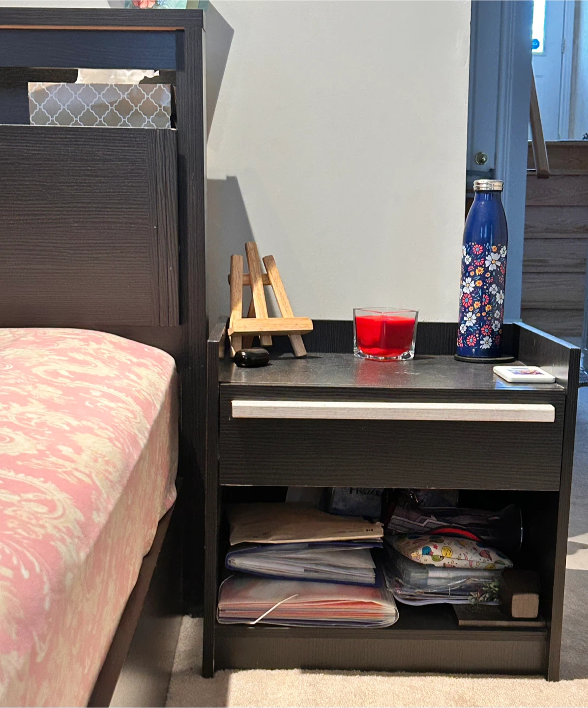 King size Bed /storage /chest of drawers /2 night stands - photo 4