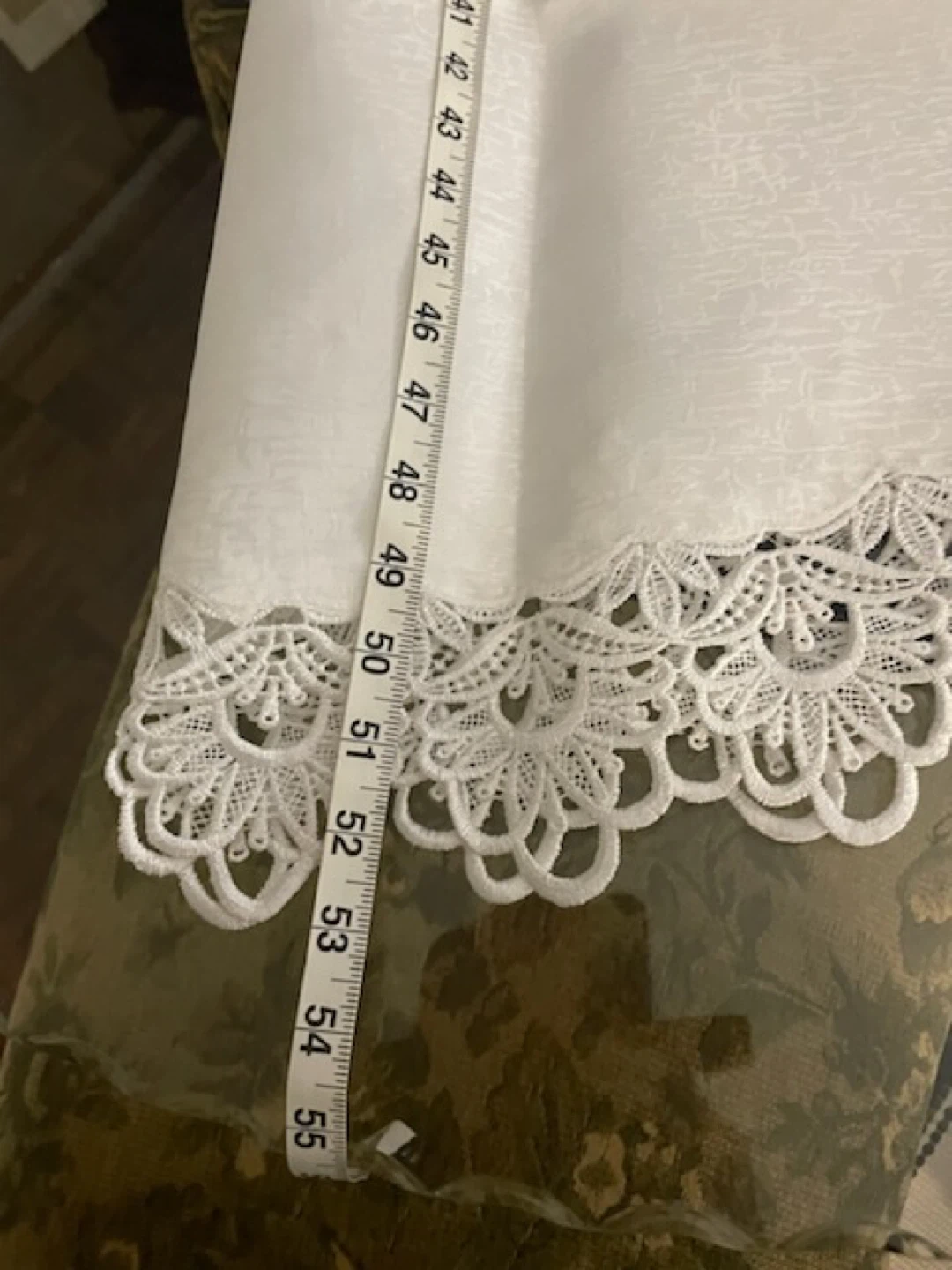 Round white tablecloth - photo 2