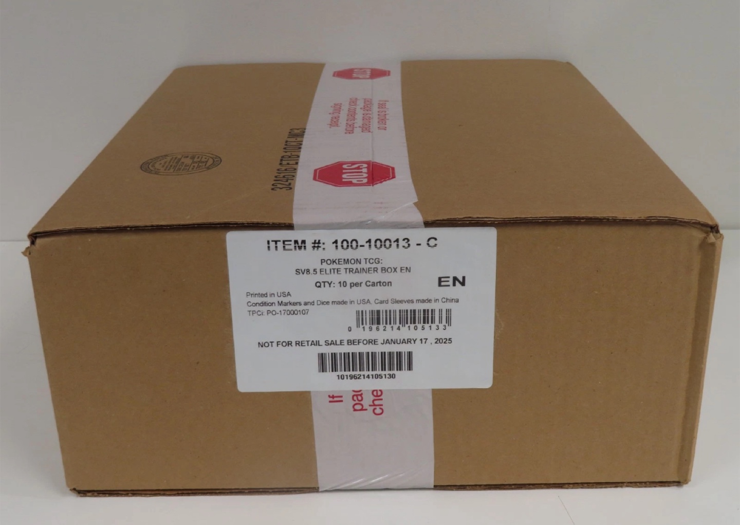 Prismatic evolution Elite Trainer Box sealed case of 10