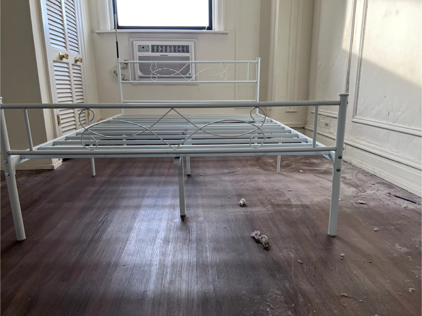 Bed. Frame. Full sizes It's already disassembled. - photo 2