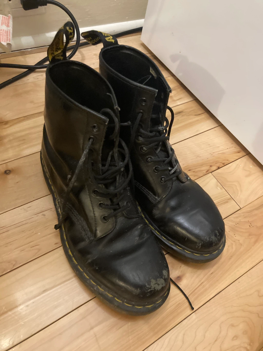 Doc martens size 9 men’s - photo 4