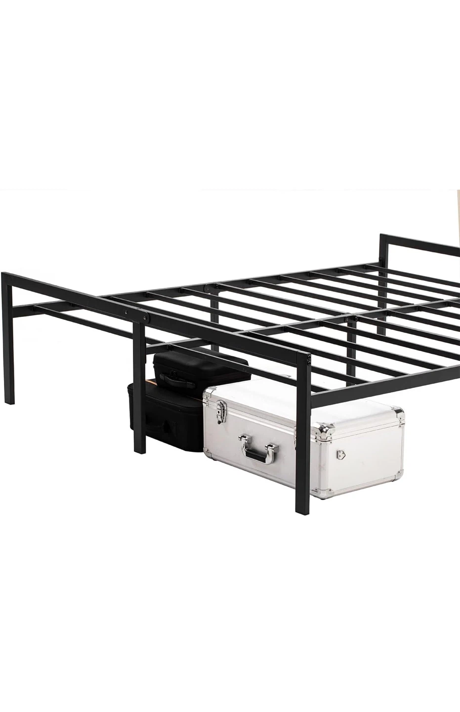 King size bed frame in brand new condition - photo 2