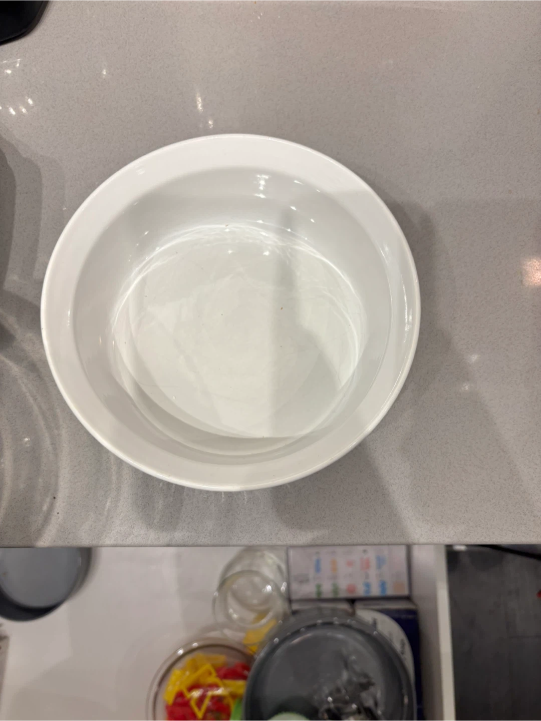 Ceramic dish