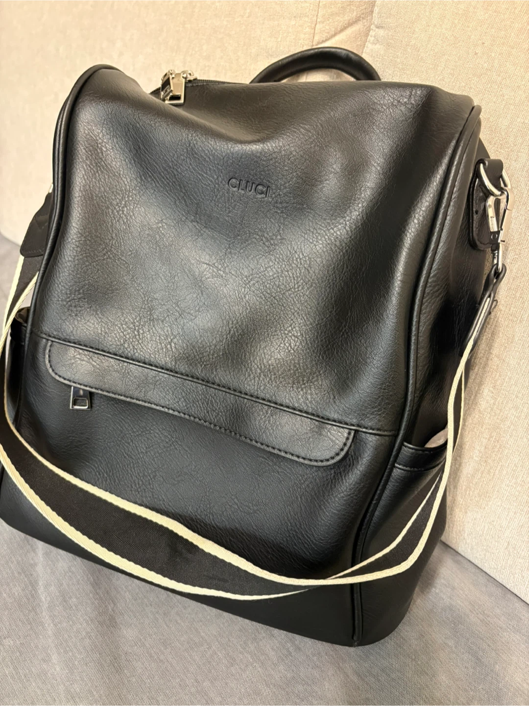 CLUCI Black Vegan Leather Backpack - photo 2