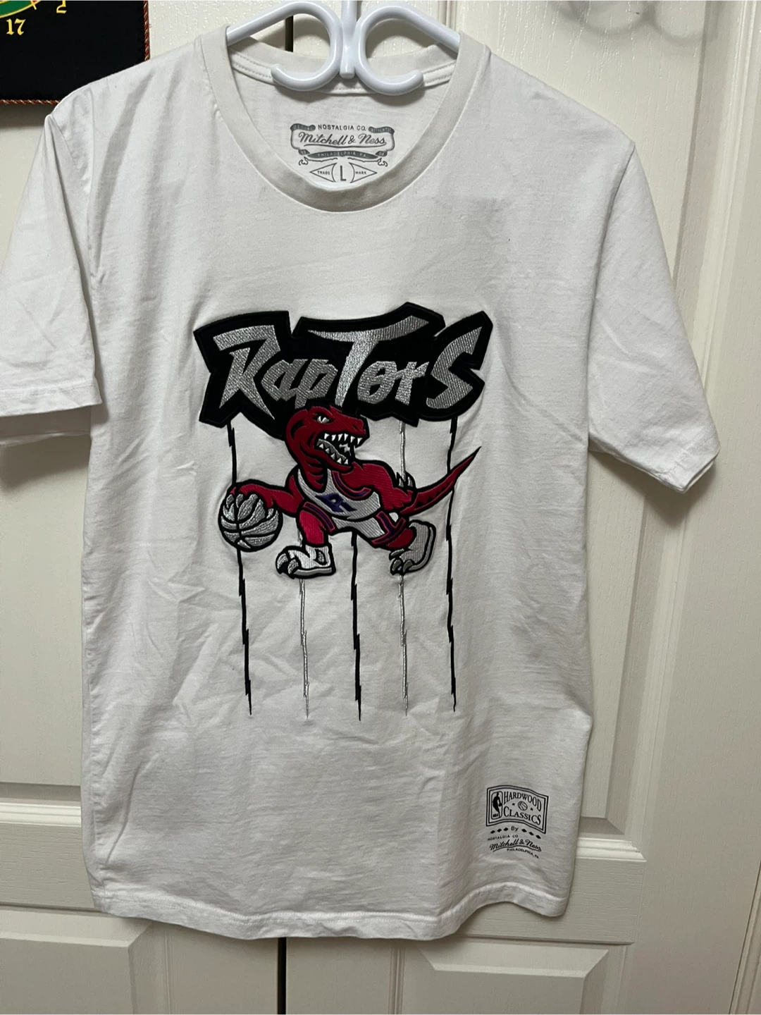 Mitchell & Ness Raptors T-Shirt - Size L