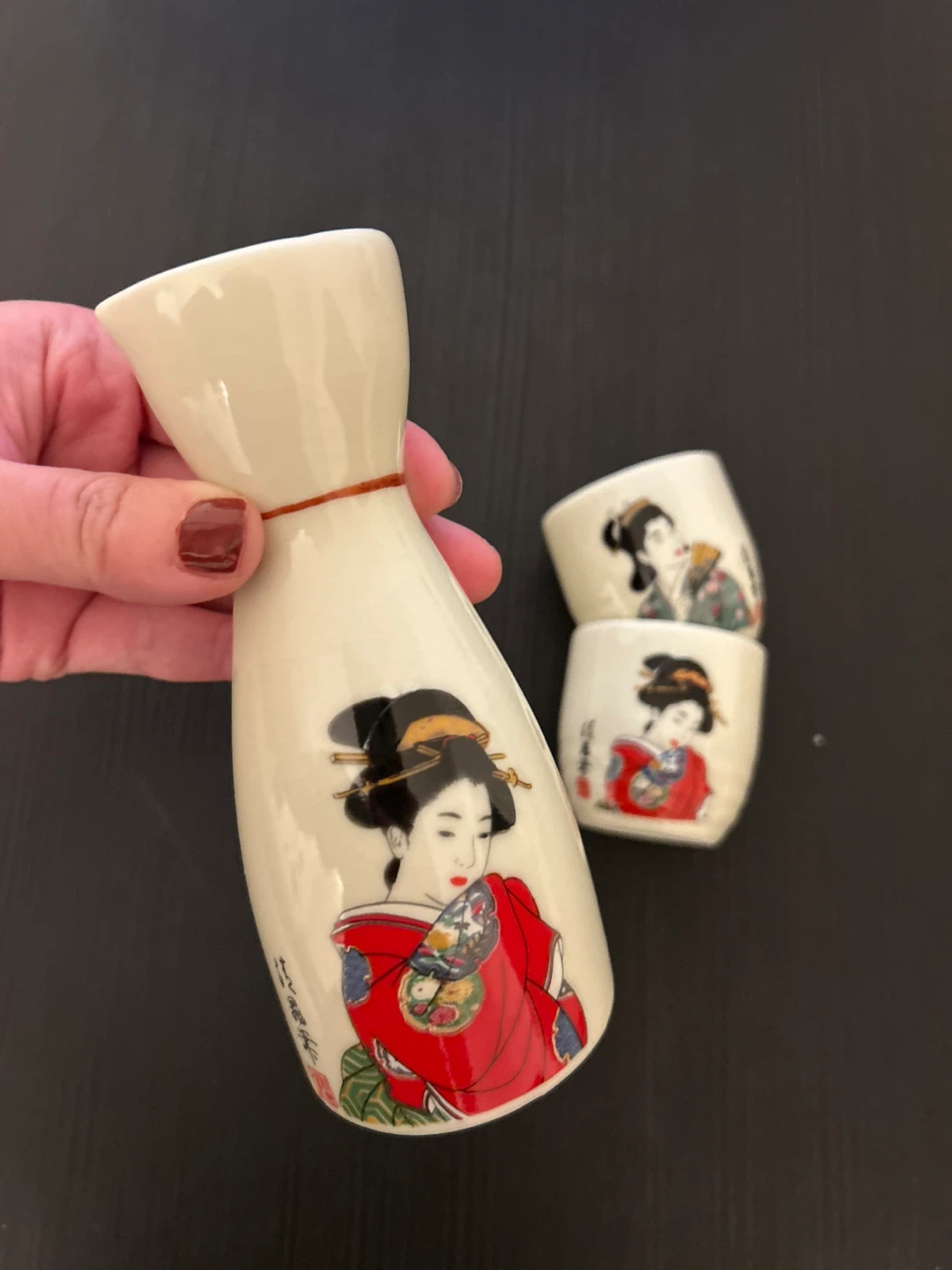 Sake Set - Carafe and Cups - photo 4