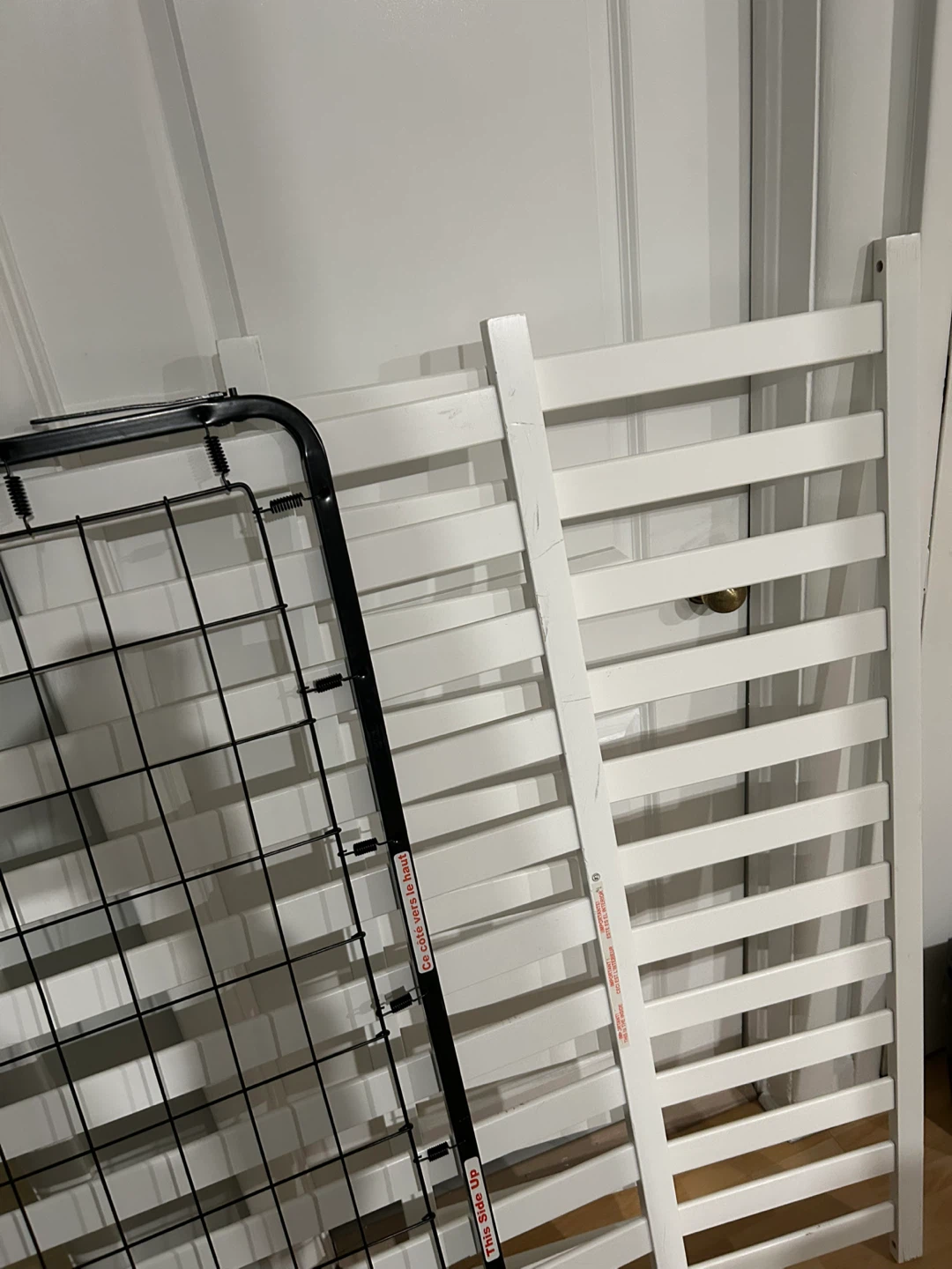Free baby crib/cot - photo 4