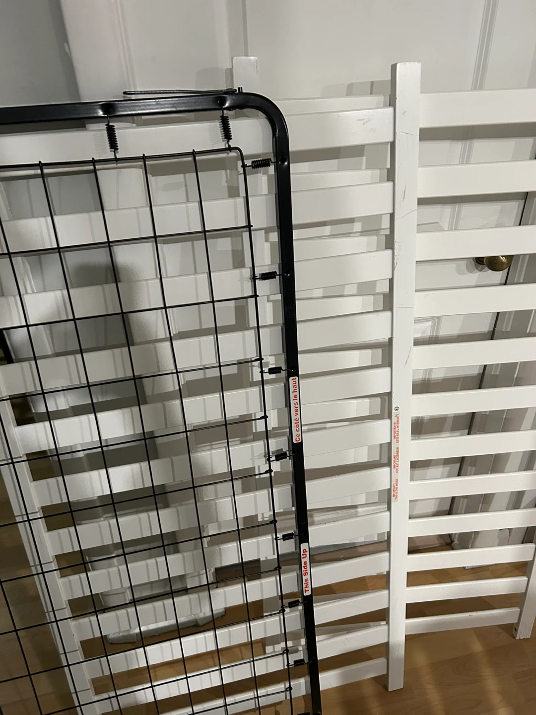 Free baby crib/cot - photo 3