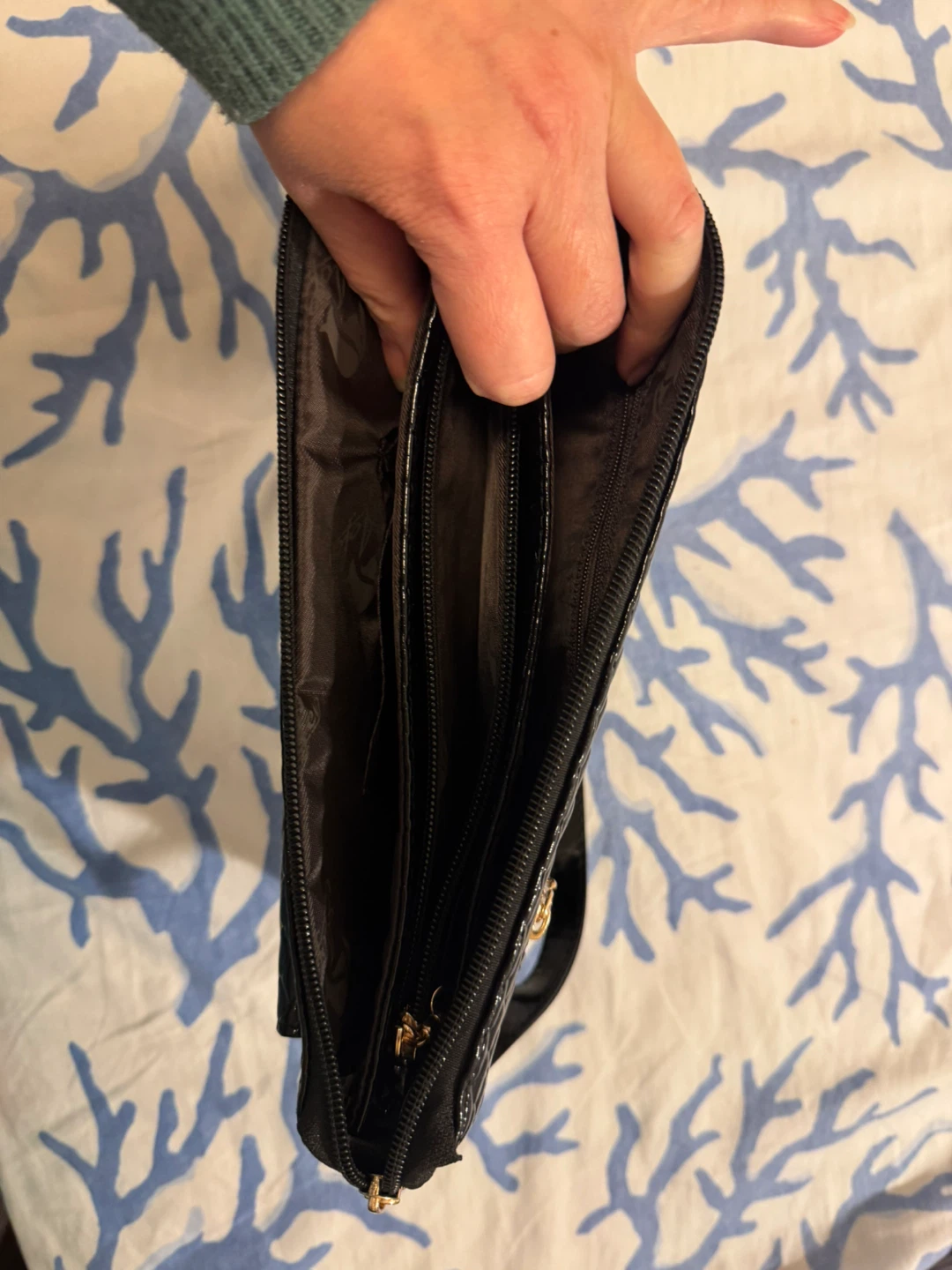 AOFEI Black Wallet on a Strap - photo 2