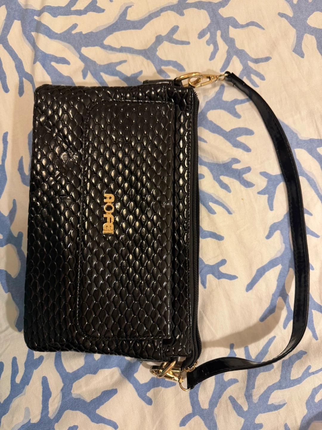 AOFEI Black Wallet on a Strap