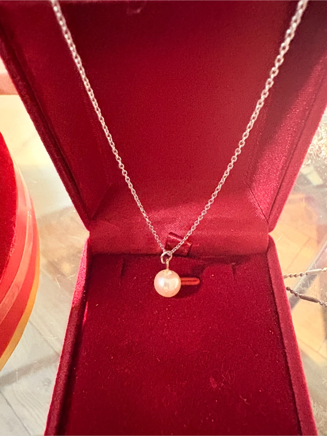 Pearl silver necklace - photo 3