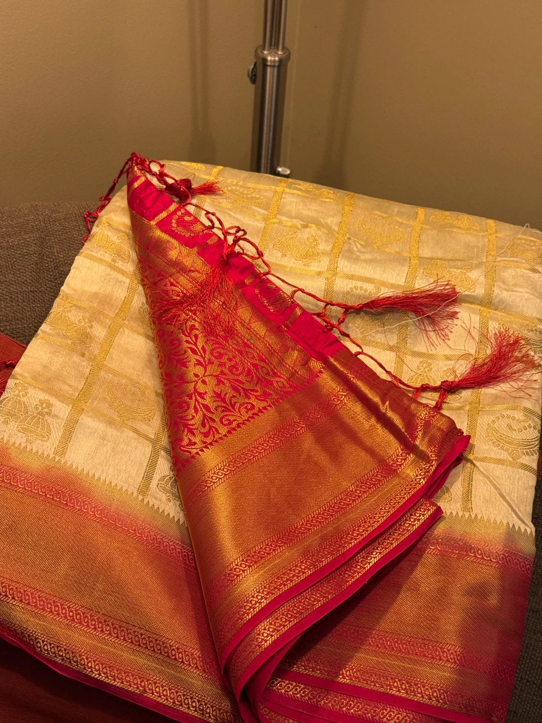 Beautiful katan Saree - photo 5