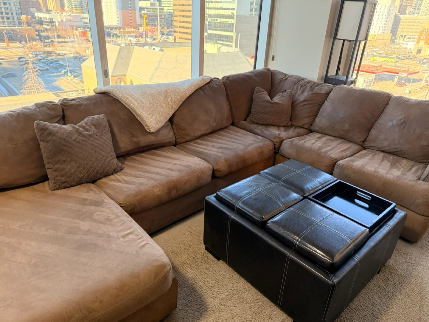 Brown 6 seat sectional sofa ottoman included - photo 3