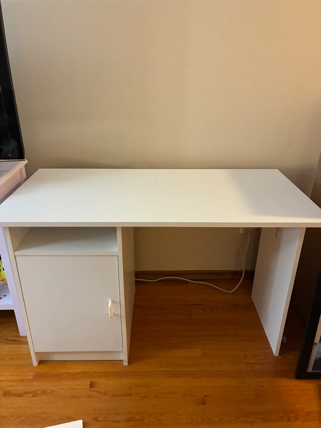 White Desk with Cabinet - photo 2