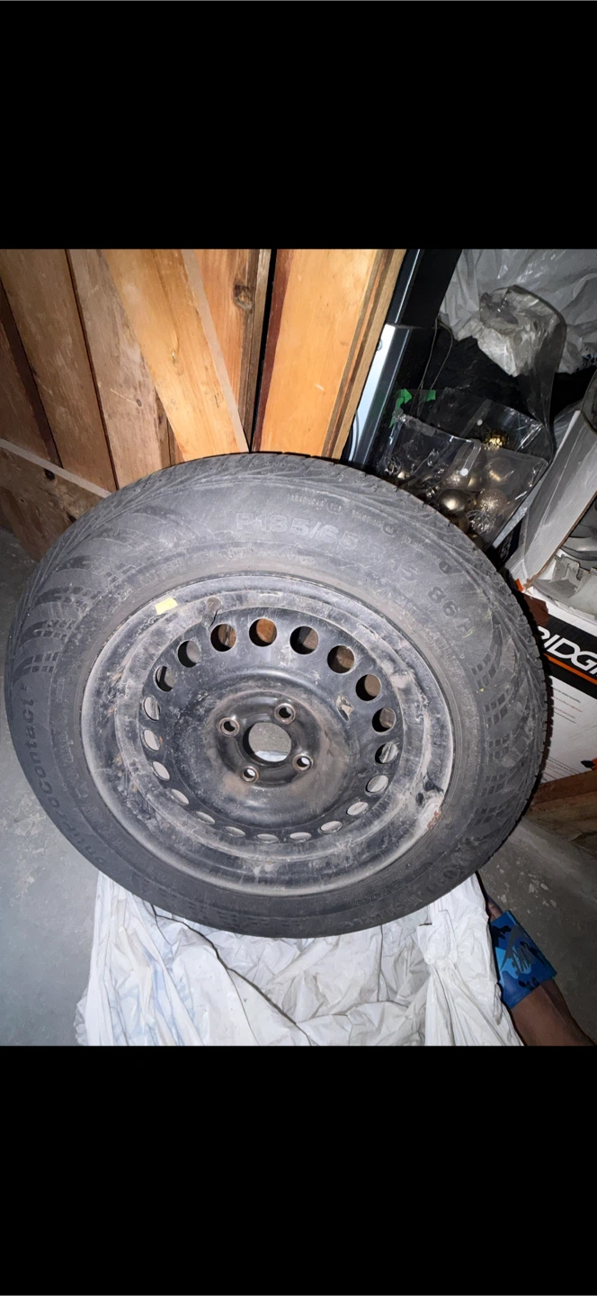 P185/65R15 All season tires
