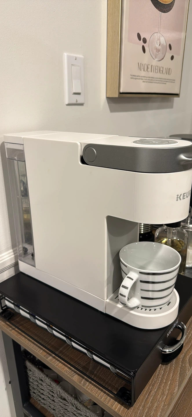 Keurig Single Serve Coffee Maker - photo 2