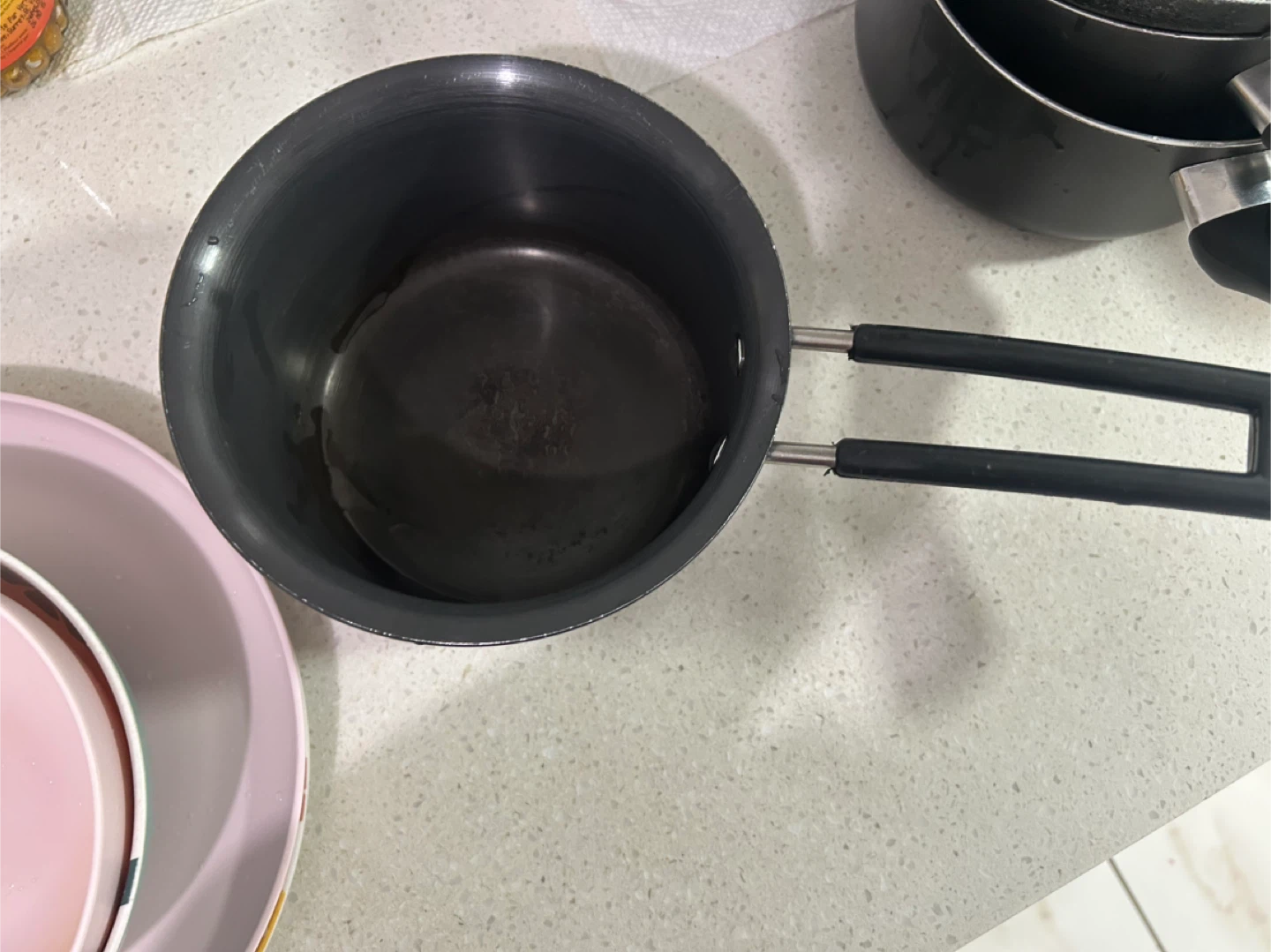 Black Saucepan